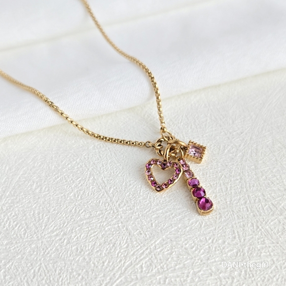 Gold Tone Dainty Twist Ring Pendant Pink Stone Charm Necklace - Picture 5 of 9